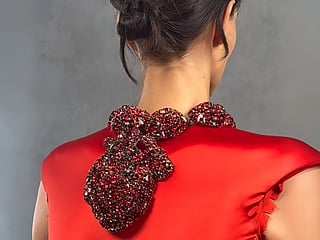 Schiaparelli's 'Beating Heart' necklace steals the show at Paris Couture Week, goes viral
