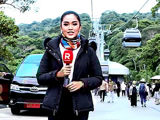 Video: Couple duped by AI video, embarks on 300-kilometer journey to nowhere, sparks online buzz