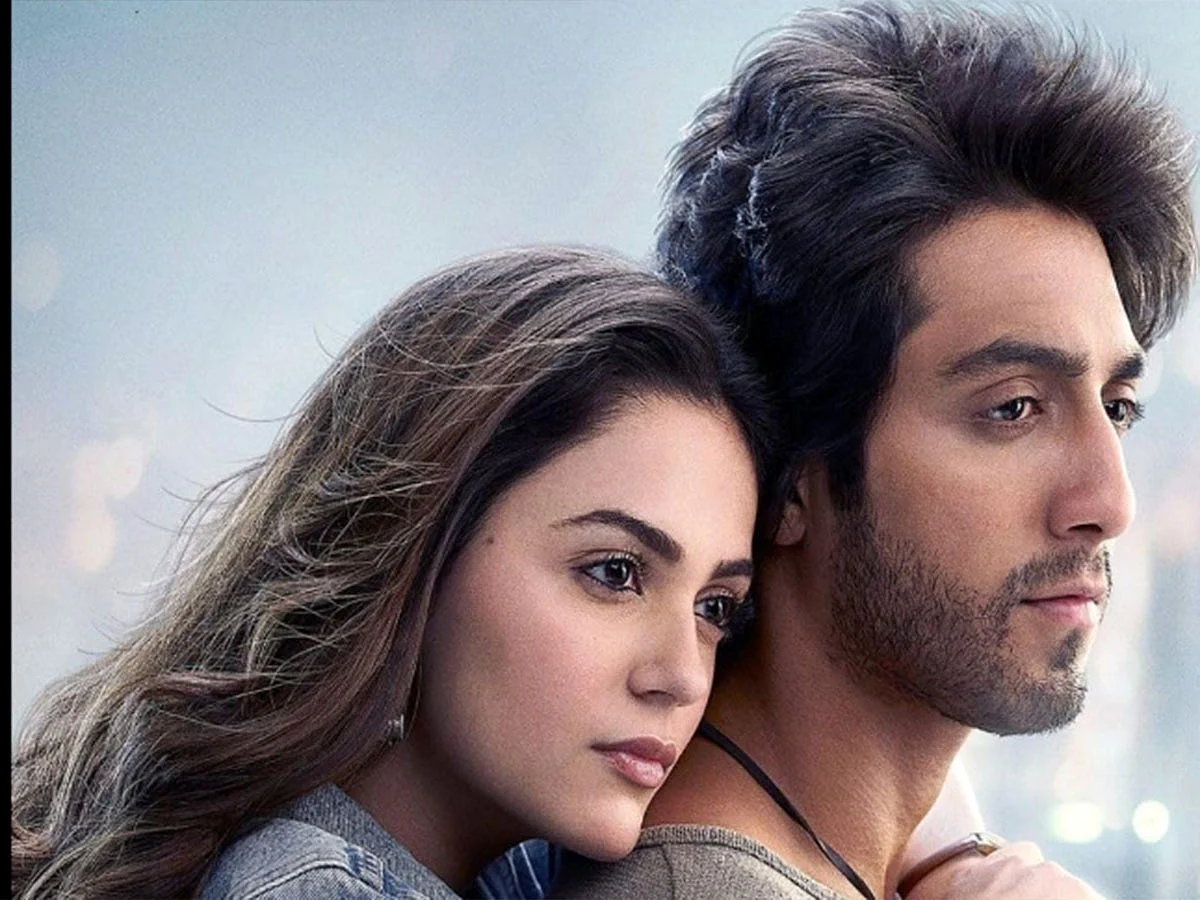 Aneet Padda and Ahaan Panday in Saiyaara (2025)