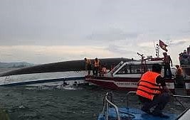 Death toll rises to 37 after cruise ship capsizes in Vietnam’s Ha Long Bay