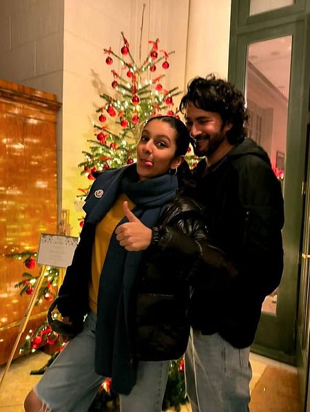 Actor Mahesh Babu with her daughter Sitara.