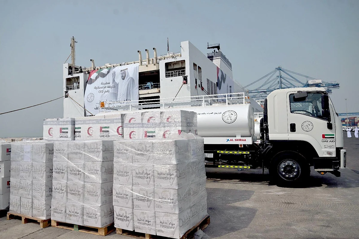 UAE aid ship 'Khalifa' departs for Gaza- video