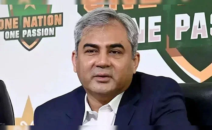 Pakistan Interior Minister Mohsin Navi orders FIA to launch 'ruthless' crackdown against visa fraud mafias. 