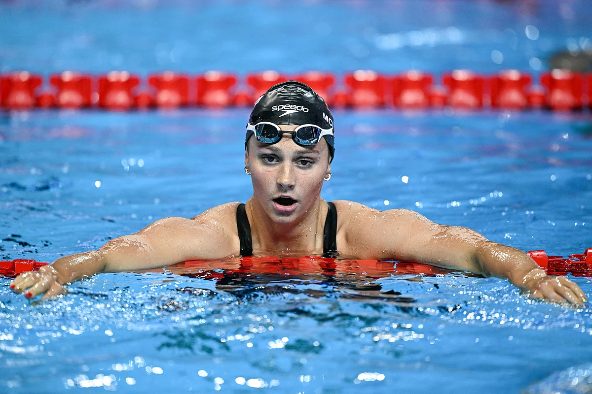 Canada's swimmer Summer Mcintosh reacts after winning the final of the women's 400m freestyle swimming event during the 2025 World Aquatics Championships in Singapore on July 27, 2025.
