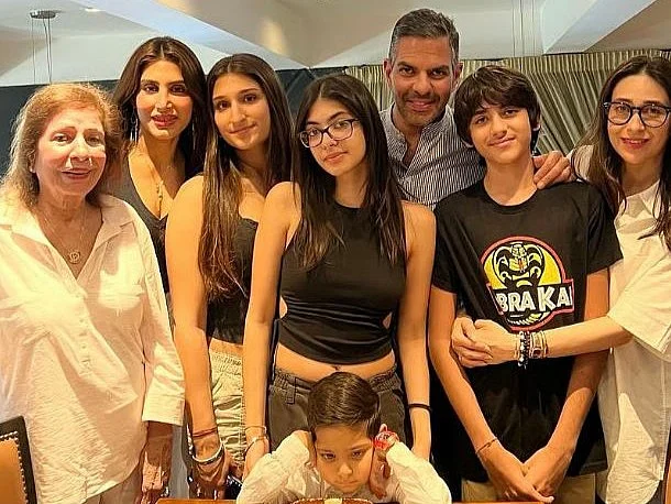 After ₹700 million alimony, Karisma Kapoor reportedly seeks share in ex-husband Sunjay Kapur’s ₹300 billion estate