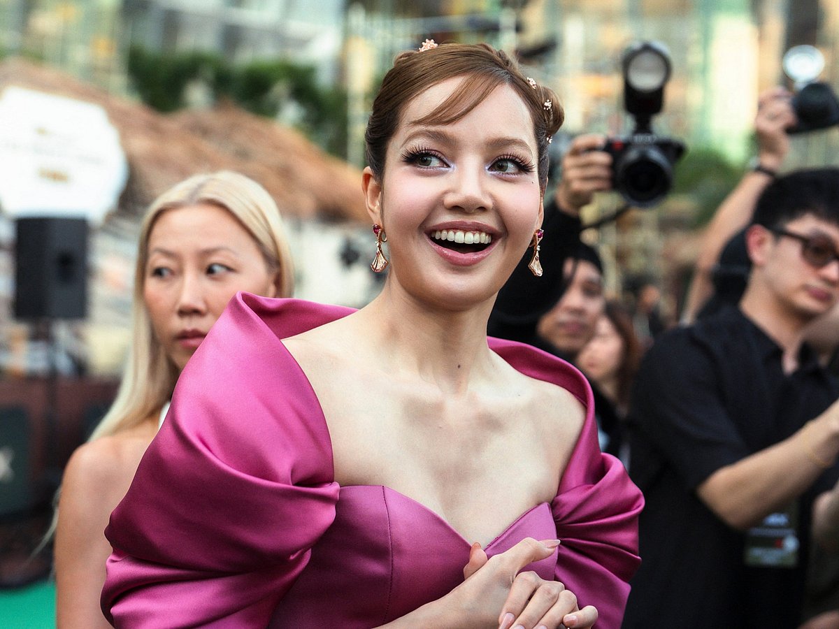 Thai singer and actress Lalisa Manobal, known as Lisa, member of the K-pop group Blackpink, attends the season three premiere of HBO's "The White Lotus" at River Park ICONSIAM in Bangkok on February 14, 2025.