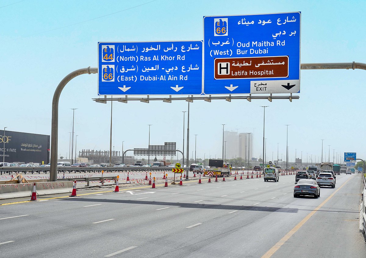 The new link branches off the collector road near Bu Kadra Interchange and is a key component of RTA’s Rapid Traffic Solutions Plan.