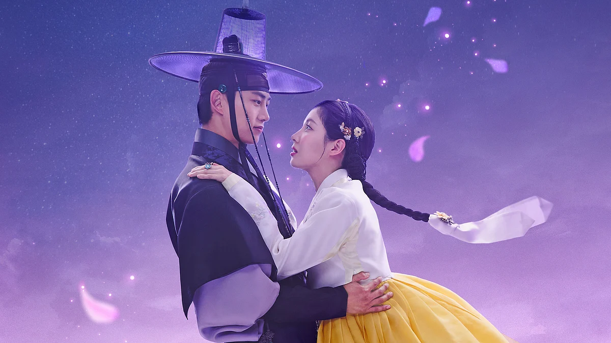 The story follows a woman who ends up becoming a protagonist in a romantic novel. 