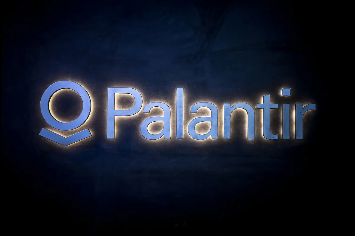 The logo of the US big data analytics software company Palantir Technologies during the World Economic Forum (WEF) annual meeting in Davos, on January 23, 2025.