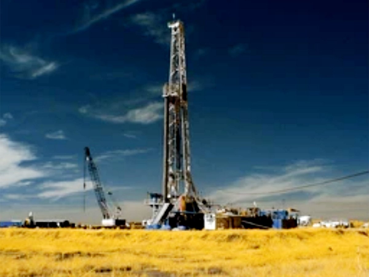 Oil rig