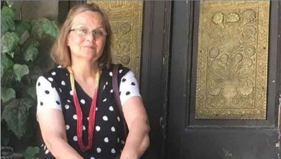  The Syrian Artists Syndicate mourned the actress in a statement posted on its official Facebook page