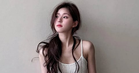 Zhao Lusi accused the social media accounts of 'buying' her searches. 