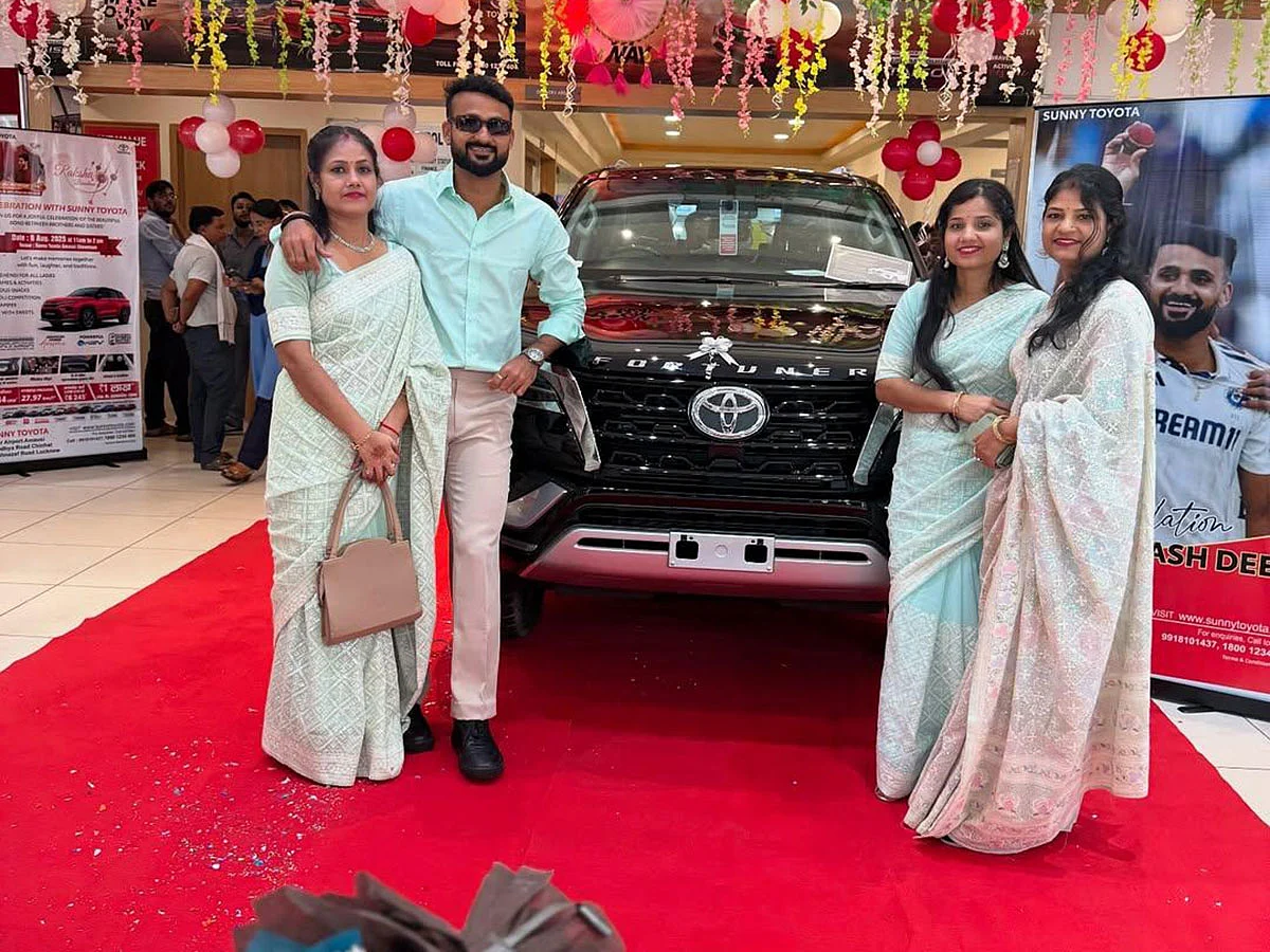 Akash Deep with his sisters after buying the new car. 