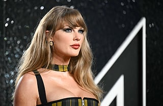 Taylor Swift's new album will release in October, this year. 