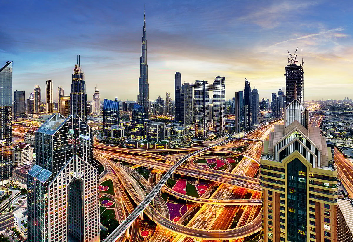 STOCK DUBAI SKYLINE UAE ECONOMY