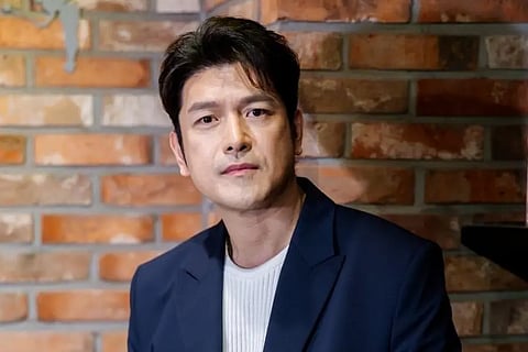 The dispute reportedly began when Ji-hoon attempted to leave the house