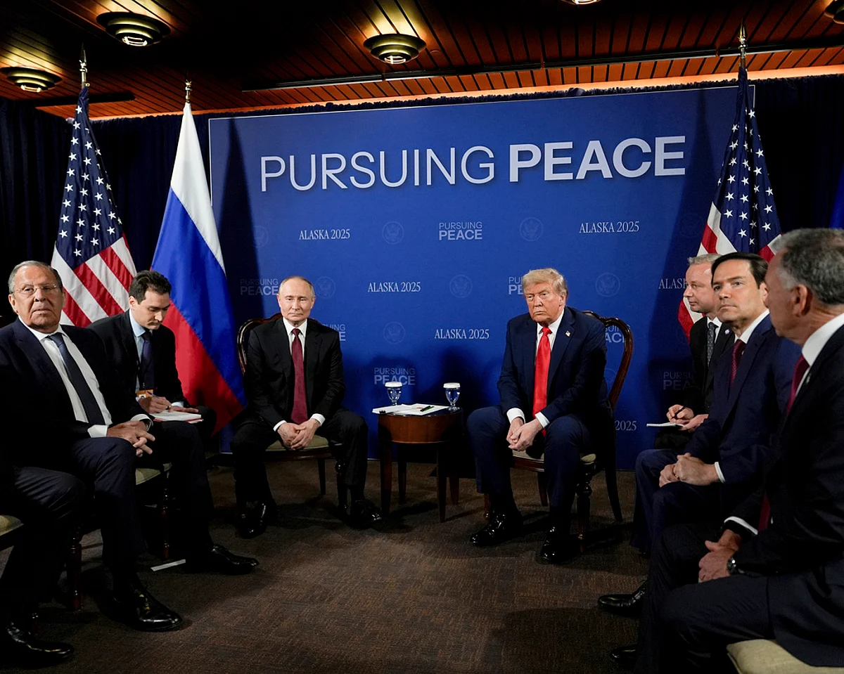 Zelenskyy to meet Trump as Russia-US summit ends without Ukraine peace deal