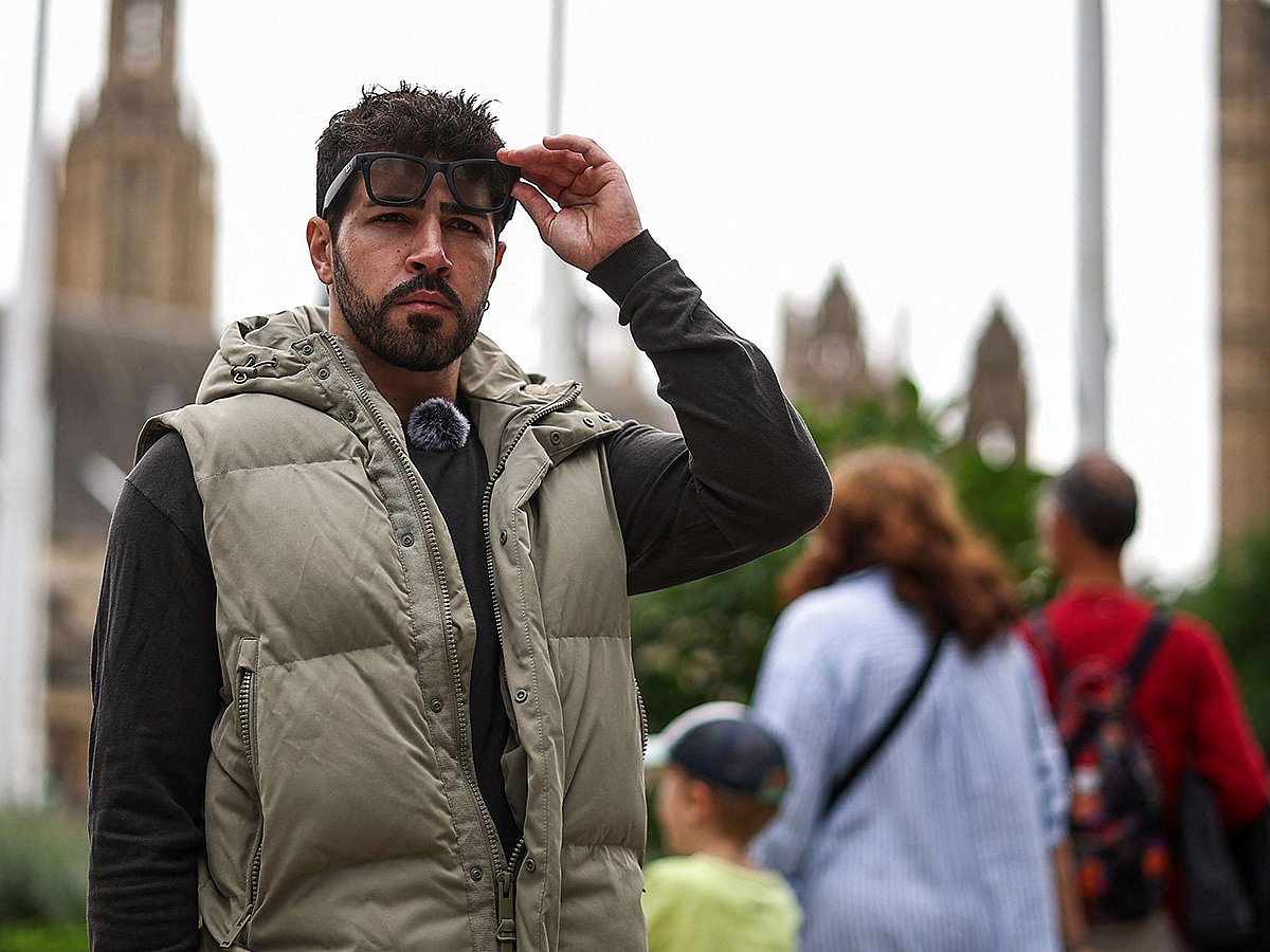Diego Galdino on the hunt for pickpockets in central London
