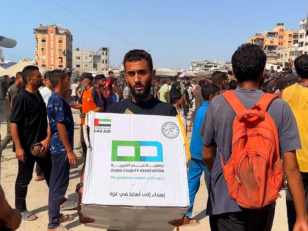 The UAE will mark World Humanitarian Day on 19th August 2025, reaffirming its leading role in delivering timely aid to millions worldwide. By mid-2024, UAE foreign aid had reached over one billion people — a legacy it highlights this World Humanitarian Day.