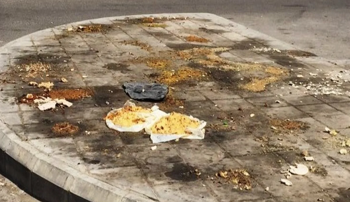 Kuwait: KD500 fine for throwing food in public spaces