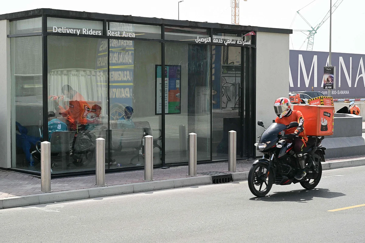 In July, Dubai’s Roads and Transport Authority (RTA) opened 15 air-conditioned rest areas at key bus and metro stations, giving delivery bike riders cool, safe spaces to rest during summer heat.