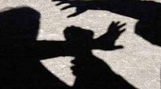 Four students of the University of Calcutta were beaten up by a group of Hindi-speaking traders in Sealdah station area in north Kolkata. Illustrative image,