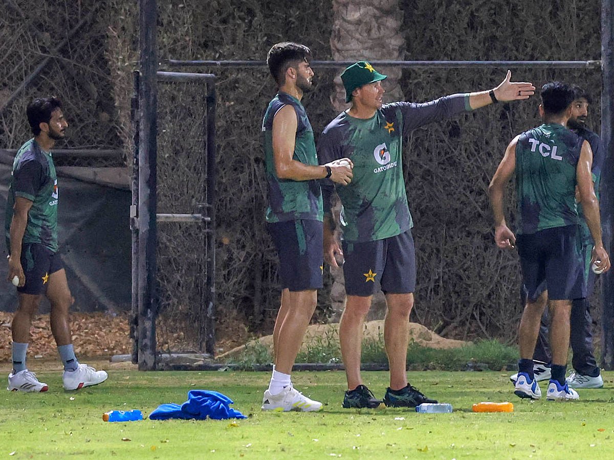 Pakistan pace ace Shaheen Shah Afridi discussing the areas to bowl with bowling coach Ashley Noffke.