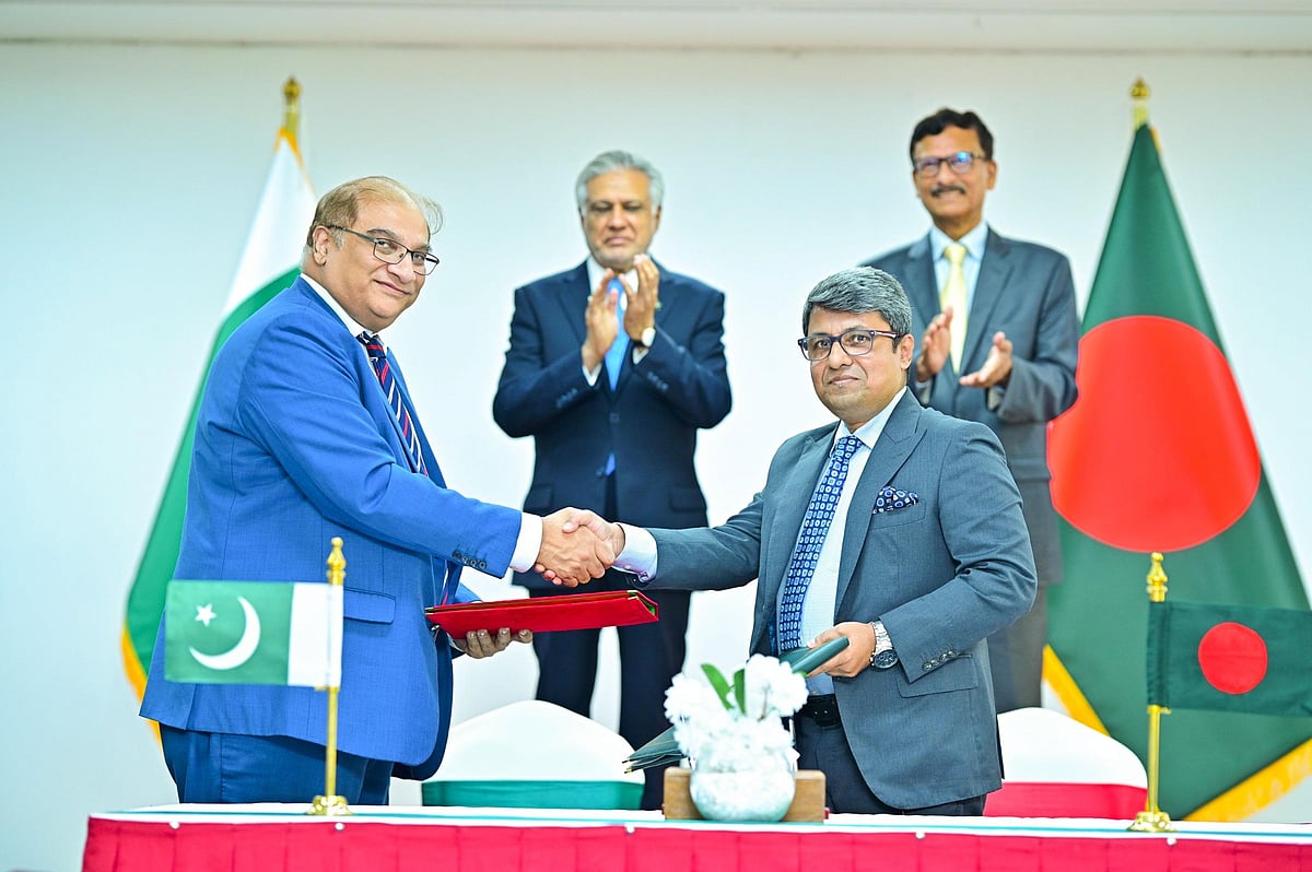 Pakistan and Bangladesh on Sunday sign six agreements during historic visit of Ishaq Dar to Dhaka.