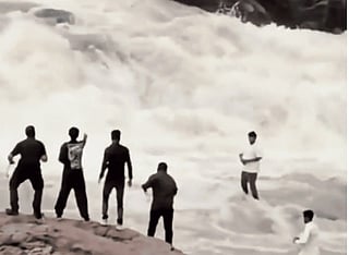 Tragic fall: YouTuber drowns filming reel at waterfall