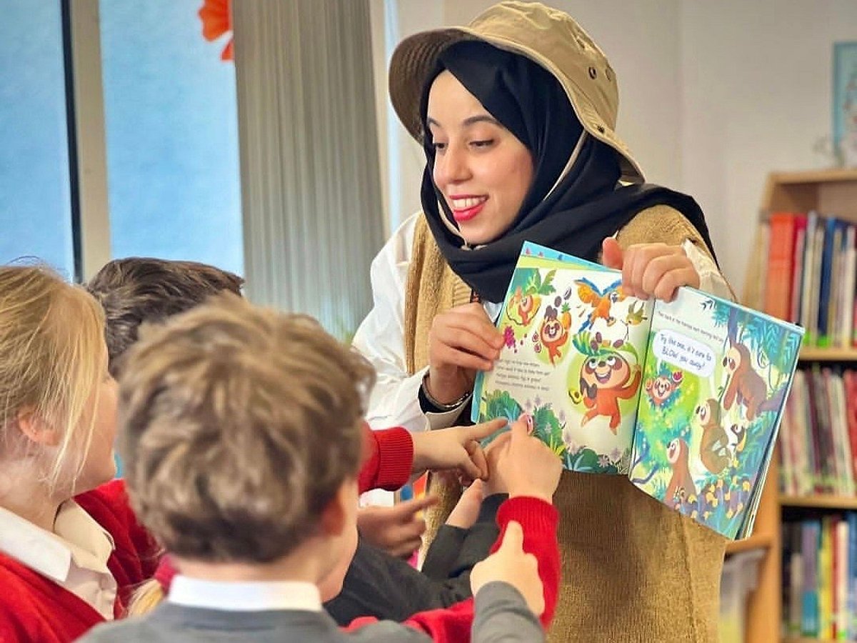 Emirati Women’s Day: Author inspires kids with stories
