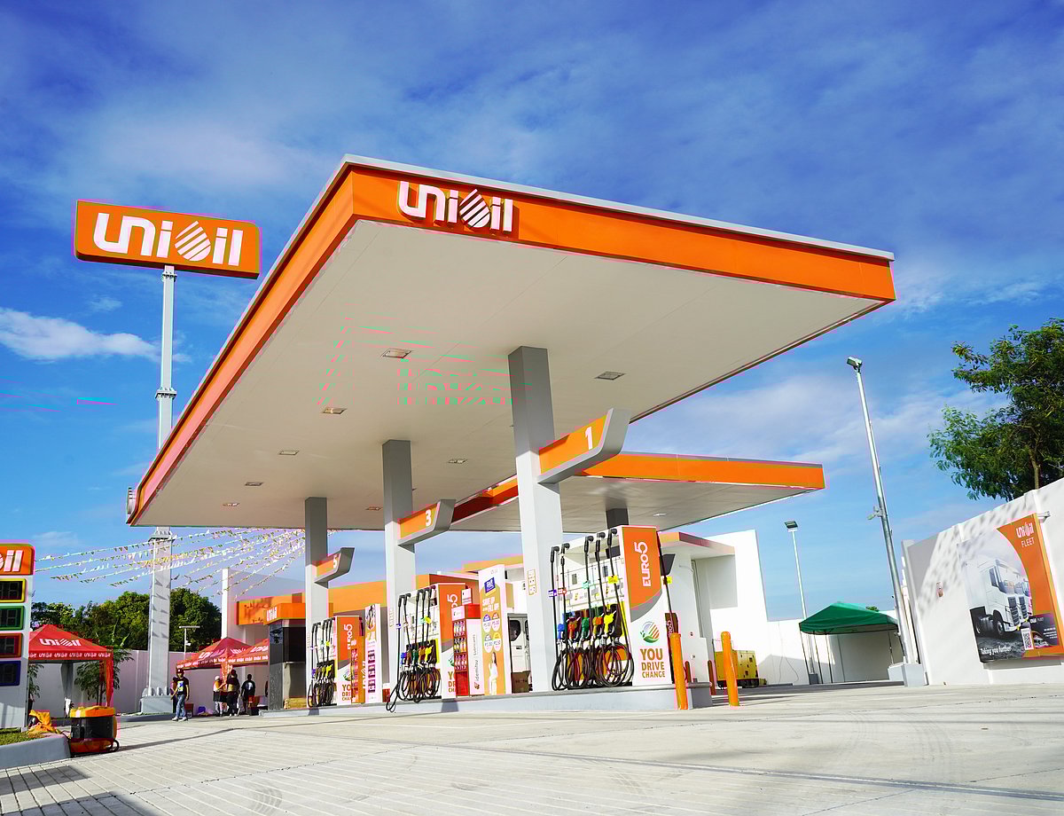 A Unioil service centre in Daang Hari, Manila.