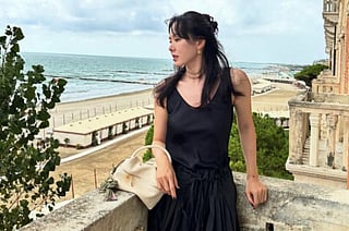 Son Ye-jin stuns in all-black at the Venice Festival 
