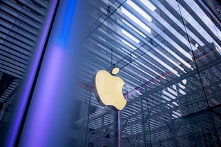 Semiconductor shares tumble as investors question lofty AI stock valuations.