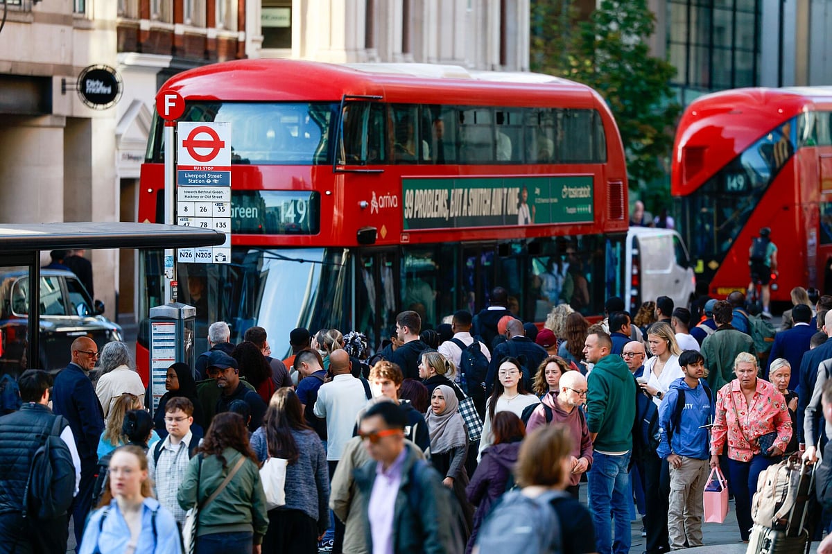 Commuters at a bus stop during a strike by Tube workers in London, UK, on Monday, September 8, 2025. 