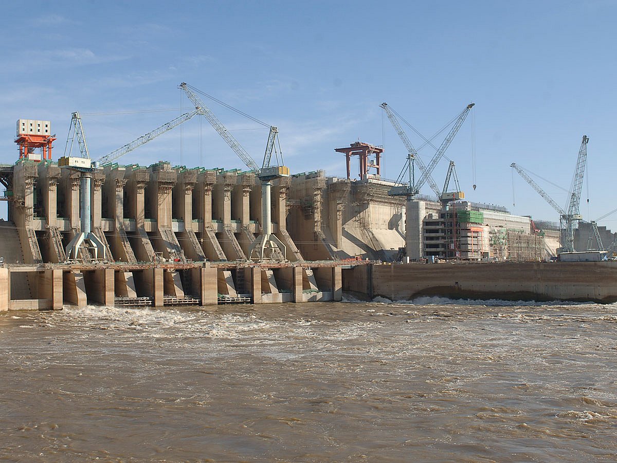 Kuwait Fund backs global shift to clean energy