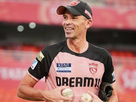 Adrian Le Roux