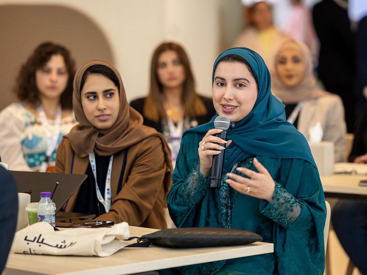40 Arab youth recognised as future leaders in Abu Dhabi