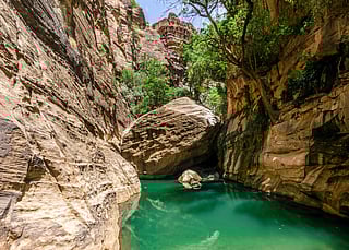 Nestled in the mountains of Saudi Arabia’s Jazan region, Wadi Lajab has emerged as one of the kingdom’s most captivating natural attractions. 