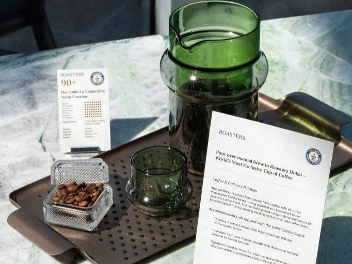 Café in Dubai stellt mit einer Tasse Kaffee für 2.500 Dirham einen neuen ...