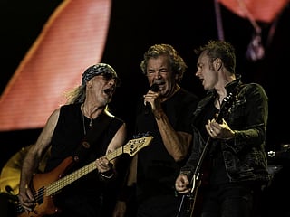 Deep Purple will perform in Dubai, in November. 
