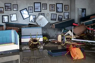 Video: Typhoon Ragasa floods Hong Kong eateries