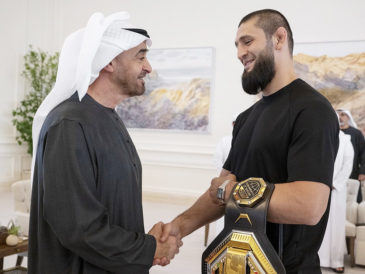 President receives Khamzat Chimaev at Qasr Al Bahr in Abu Dhabi. 