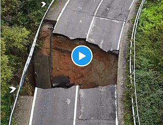 Heavy rain, which has triggered flash floods across northern Italy, may have caused this sinkhole in Como, in northern Italy's Lombardy region. Local authorities and emergency services responded swiftly, but the event underscores growing concerns about climate change and its impact on infrastructure.

