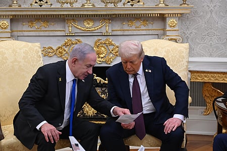 Trump announces 20-point peace plan to end war in Gaza.
