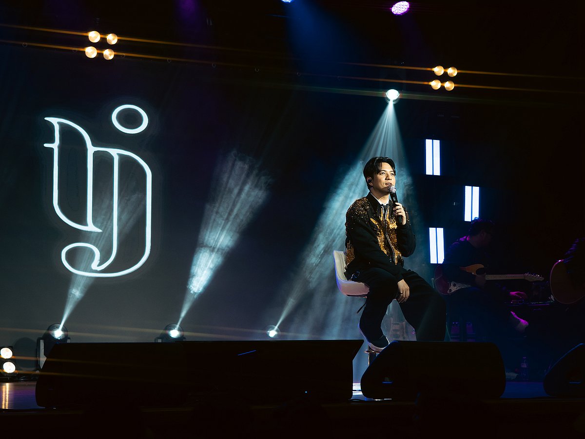 P-pop star TJ Monterde 
