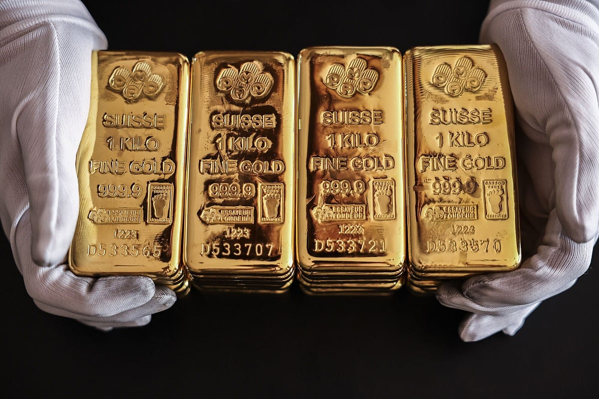 Gold Bullions in Thailand as Gold Set for Weekly Gain as US Inflation Cooler Than Forecast
