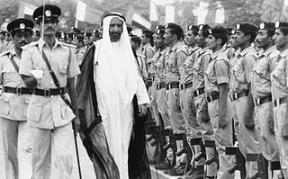 Sheikh Rashid bin Saeed Al Maktoum inspects the cadets during a graduation ceremony in Dubai, reflecting his commitment to nation-building and the development of the UAE’s defence institutions.
