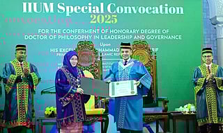 Prime Minister She­hbaz Sharif receives an honorary PhD from the International Islamic University Malaysia, in Kuala Lumpur on October 6, 2025.  