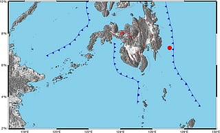 7.5 quake strikes Philippines, tsunami warning issued