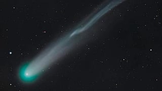 During this period, the comet will be well-positioned for viewing and unaffected by moonlight.